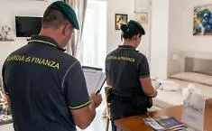 Trapani, controlli fiscali nelle localit&agrave; turistiche: irregolare oltre la met&agrave; degli esercenti