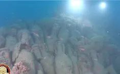 &laquo;Pensavo fosse uno scoglio, mi si &egrave; fermato il cuore&raquo;: il campione di apnea De Mola scopre un relitto romano a Mazara, scatta la blindatura