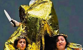 Le storie di Beirut e Gibellina si incontrano nel nuovo progetto di Zoukak Collective: lo spettacolo a Segesta