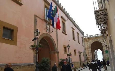 Sindacato sul piede di guerra: &laquo;Comune non paga cooperative, una condizione gravissima. E' emergenza&raquo;