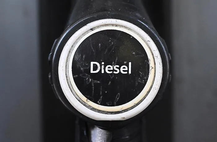 Carburante, in Sicilia pi&ugrave; caro della media nazionale: a Pantelleria il diesel sfiora i 2,80 al litro
